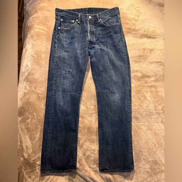 Classic Levi’s 501 Jeans in Tidal Blue - Picture 4 of 5